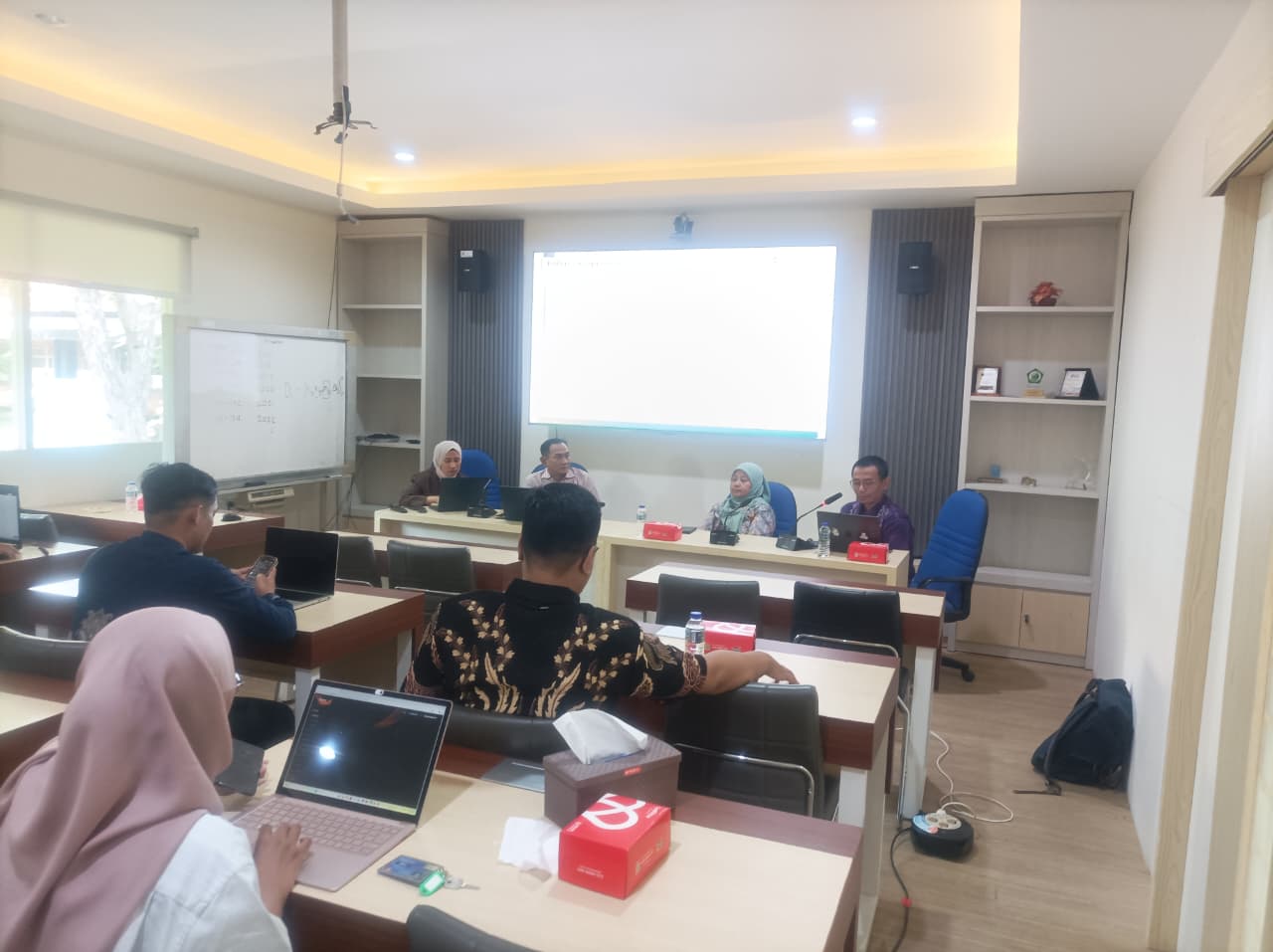 Perkuat Sinergi Strategis, Departemen Matematika ITS dan PT Pegadaian Gelar FGD Pembahasan MoU Penelitian hingga Pendidikan