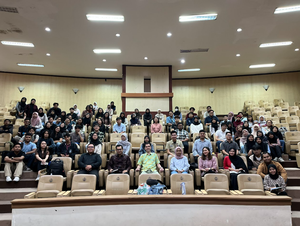 Kupas Strategi Finansial Industri, Departemen Matematika ITS Gelar Kuliah Tamu Bersama Jajaran Direksi MPM Group