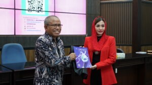 Sharing Session UPRINTIS Indonesia: Membangun Usaha Sosial yang Berdampak bagi Kaum Marginal