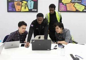Business Management ITS’ Student Achievement in Completing An Internship at Mercedes-Benz, UK