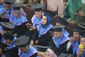 Wisuda ITS 119