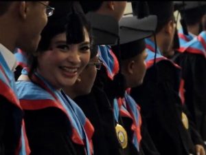 Tinggalkan Kesan, Wisudawan ITS Canangkan Program Berbagi