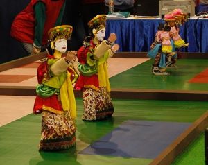 Robot KRSTI ITS Paling Sensitif Suara