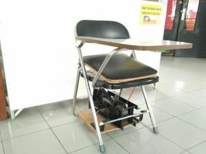 Mahasiswa ITS Buat Kursi Pegas Penghasil Listrik