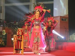 Tarian Rampak Gendang Buka Gelaran Pimnas 29