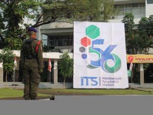 Unik, Logo Dies Natalis Berbentuk Sarang Lebah