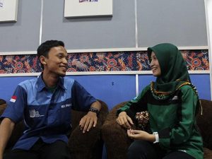 Dua Mahasiwa Bidik Misi Raih IPK Tertinggi