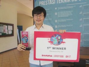 Mahasiswa ITS Dominasi Kontes Pemrograman Bukalapak