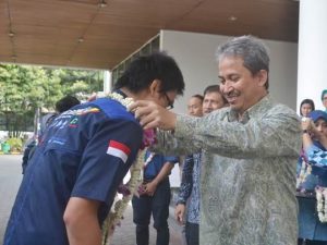 Spektronics ITS Boyong Dua Gelar dari Australia