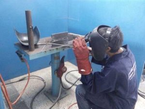 Teknik Kelautan Ajari Cara Las Horizontal
