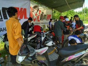 ITS Sentuh Masyarakat Keputih Dengan Otomotif