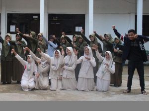 Tak Pernah Absen Tularkan Ilmu Dengan ABSEN
