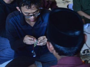 Dua Hari Bermain Robot Bareng Santri