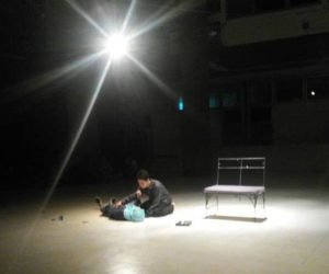 Larva dan Kepompong di Pentas Teater Tiyang Alit