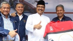 Teknologi dan politik