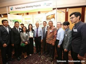 Mahasiswa ITS Raih Dua Penghargaan di Singapura