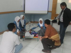 Himaseatrans ITS Sukses Gelar Metafore