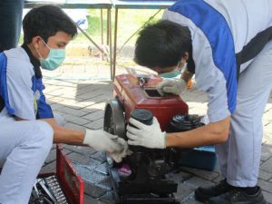 MDA ITS Ajang Kompetisi Bongkar Pasang Diesel