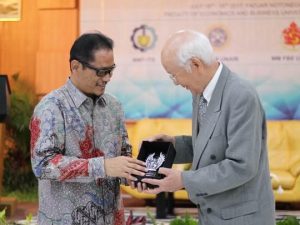 ISCRBM Kupas Tuntas Masalah Manajemen Bisnis