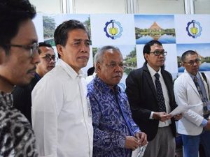 Menteri PUPR Sambangi ITS Bahas UU Arsitek