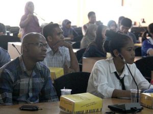 Menuju Internasionalisasi, Berbagai Program Internasional Digelar