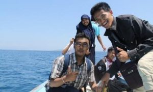 Usai Pimnas, Kontingen ITS Rekreasi Di Lombok