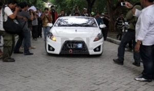 ITS Luncurkan Mobil Listrik Generasi Kedua