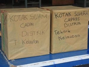 Hari Pertama pemilu, Mahasiswa Belum Sadar