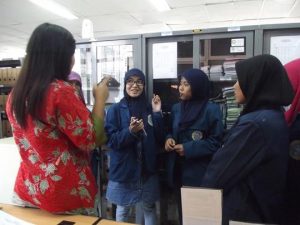 Mahasiswa UA Dapatkan Ilmu Kearsipan Di ITS