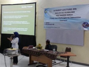 Berbahasa Inggris di Jaman Postmodern