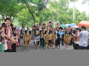 Ada Pandawa Lima di Wisuda 108