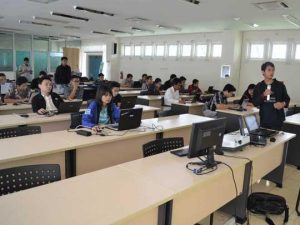 Latih Mahasiswa Membuat Game untuk Windows 8