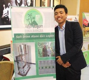 Raja Legen, Tetap Berbisnis Meski Sempat Dicurigai