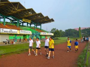 Asyiknya Jogging di Kampus ITS