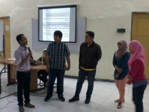 Lewat Medschool Ajarkan Teknik Lobbying