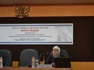 Optimalkan Keterbatasan, Raih Gelar Dokter