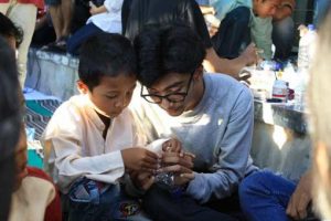 Pelangi, Ajak Anak Yatim Berkreasi