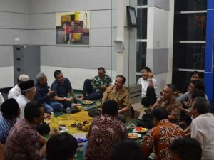 Manfaatkan Momen, IKA ITS Gelar Buka Bersama