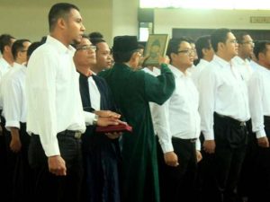 Sumpah PNS, Rektor Minta Dosen S3