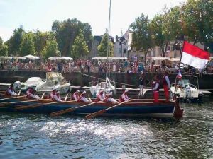 Tim MCI Finis Pertama Kategori Oar and Sail