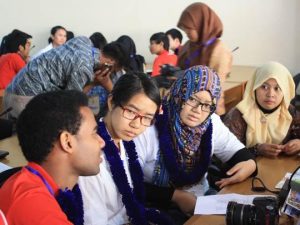 Promosikan Indonesia dan ITS Melalui CommTECH