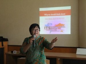 Mahasiswa ITS Wajib Fasih Berbahasa Inggris