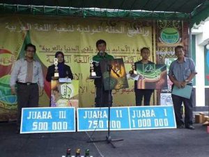 Mahasiswa ITS Raih Juara Dua Lomba Kaligrafi