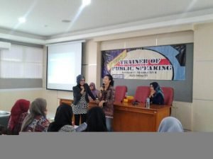 Public Speaking, Asah Kemampuan Berkomunikasi