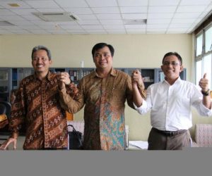 Pemilihan oleh Senat Keluarkan Tiga Carek