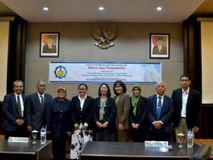 Kaitkan Tari dan Arsitektur, Retna Raih Doktor