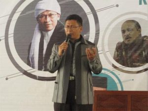 Sambangi ITS, Aa Gym Berikan Tausiyah