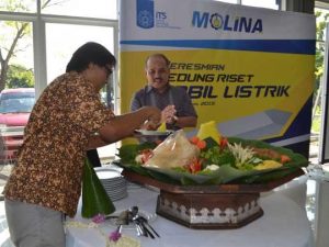 ITS Resmikan Gedung Riset Mobil Listrik Terlengkap