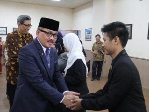 ITS Lantik Delapan Kasubag Baru