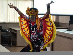 Pertunjukan Budaya Buka ASEAN Technological Camp